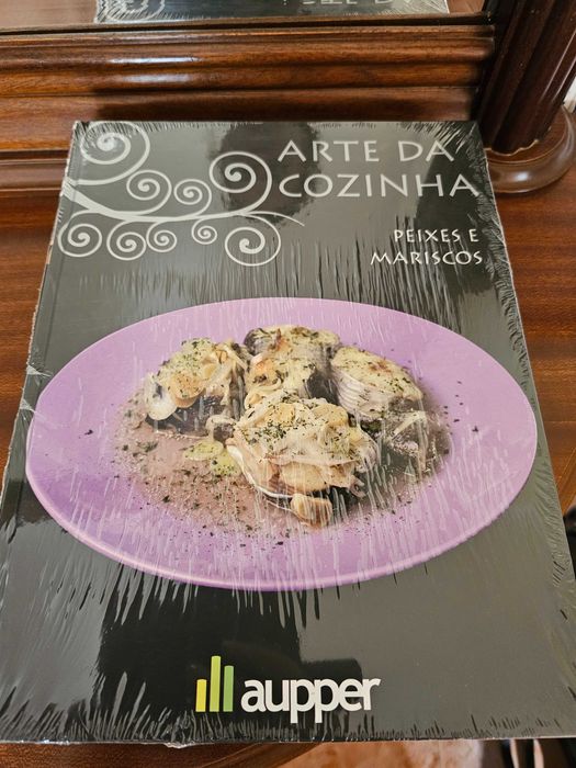 Coleção de 9 livros e DVD Arte da cozinha novos