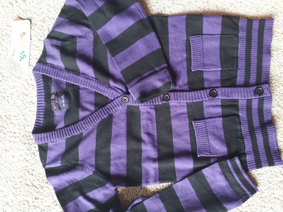 Sweter sweterek r.134 5.10.15