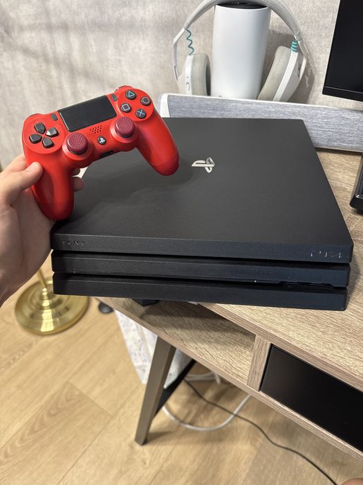 PlayStation 4 pro 1 TB
