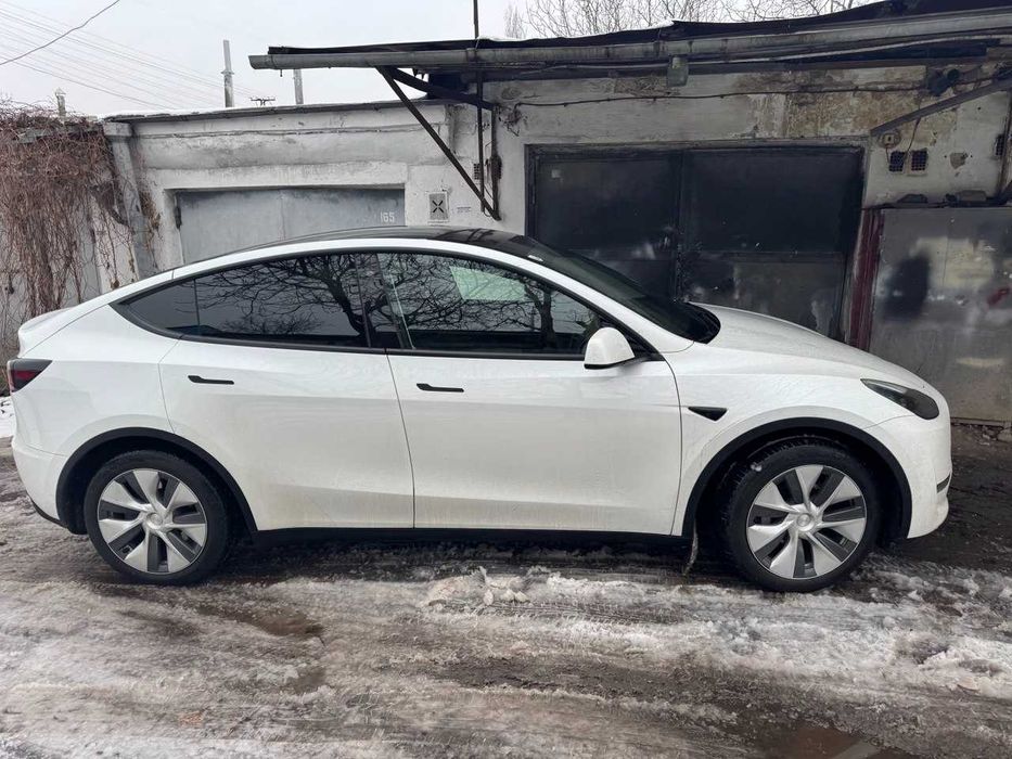 Розборка Tesla Model 3/Y Рівне