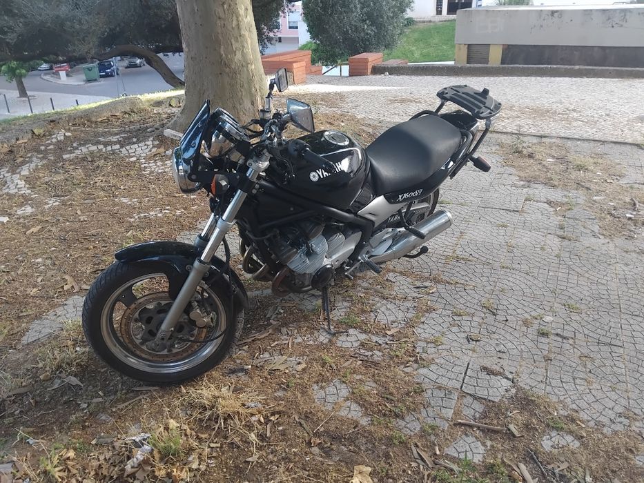 Vende-se xj600 ou troco