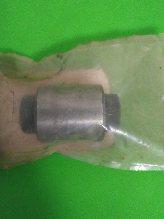 Продам сайлентблок заднего рычага HONDA  civic