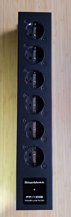 Listwa zasilająca GigaWatt PF-1 EVO+ z kablem PowerSync 1,5m gwarancja