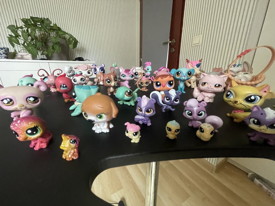 Ogromna kolekcja 48 figurek  The littlest pet shop