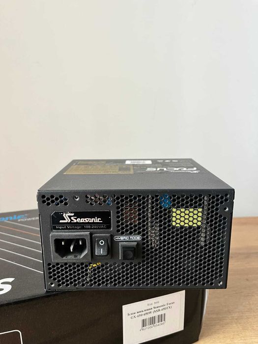 Блок живлення Seasonic Focus GX-650 650W (SSR-650FX)