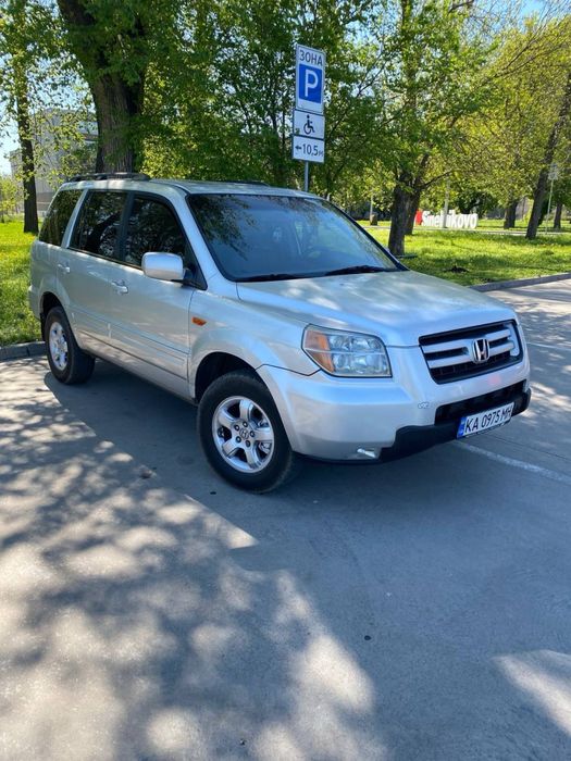 Продам авто Honda Pilot