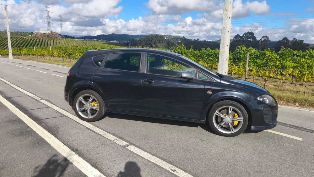 SEAT Leon FR 2.0 TDI 170cv – 2006 – Nacional – Selo Antigo