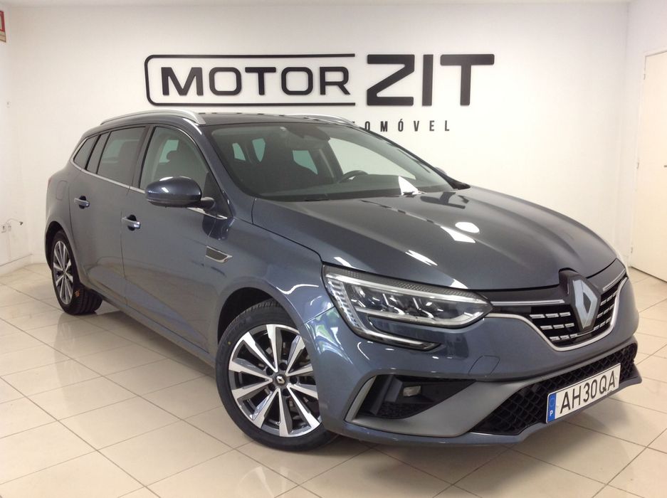 Renault Mégane Sport Tourer 1.5 Blue dCi R.S. Line