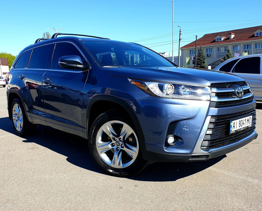 TOYOTA Highlander LIMITED AWD 2019