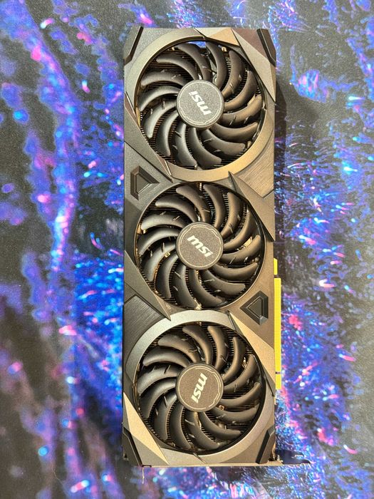 MSI GeForce RTX™ 3070 Ti GAMING X TRIO 8GB GDDR6X – Excelente Estado!