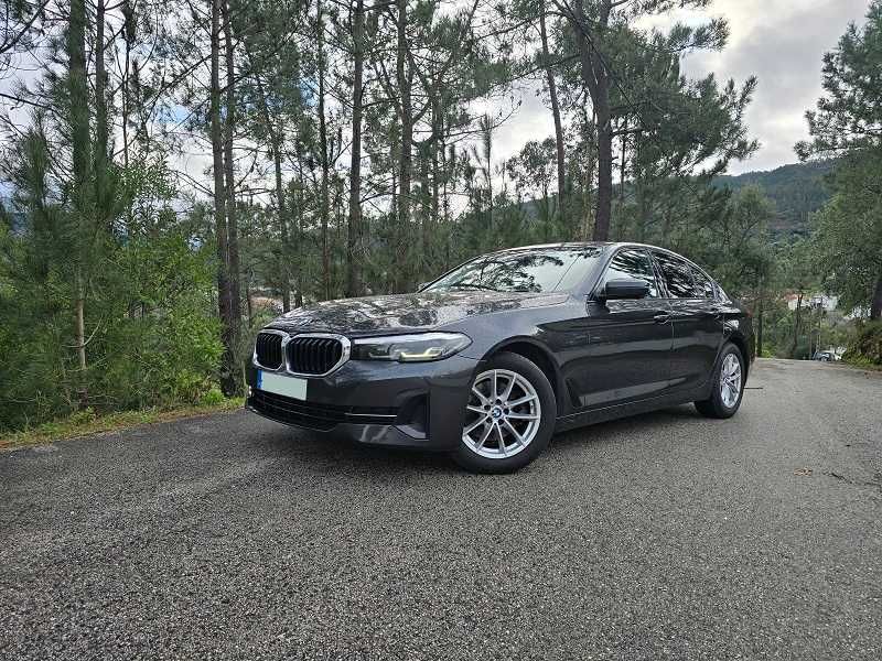 BMW 520d Lci 190cv Mild-Hybrid - Nacional - Revisões na marca