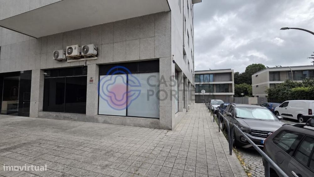 Loja com Negócio em Ramalde, Porto
