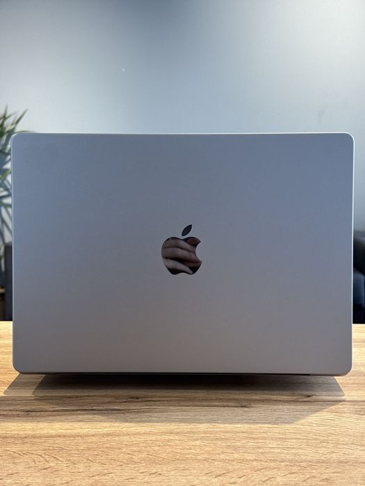 MacBook Pro 14 M1 Pro 8/14gpu 16/512gb !! Гарантія від магазину !!