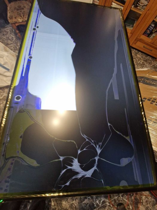 Monitor 86 cali LH8654UHS-B1AG 24/7, IPS