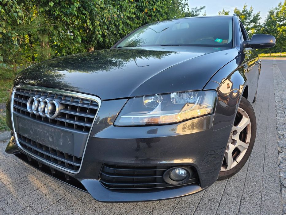 Audi A4 Avant B8 2011r. 2.0 TDI 136 KM.kombi,KLIMA,NAWI,ALU,Czujn.park,ŚLICZNY,Warto