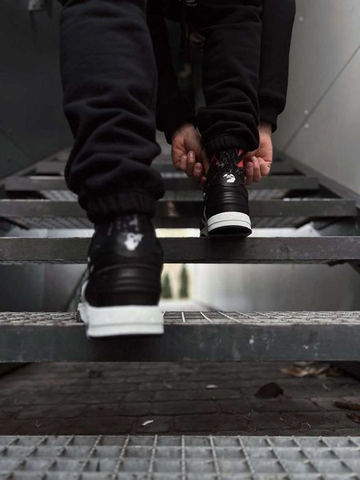 Кросівки Off-White Out of Office Premium Black/White