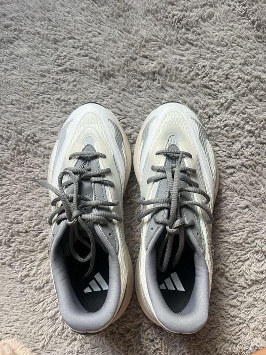 Оригінальні adidas