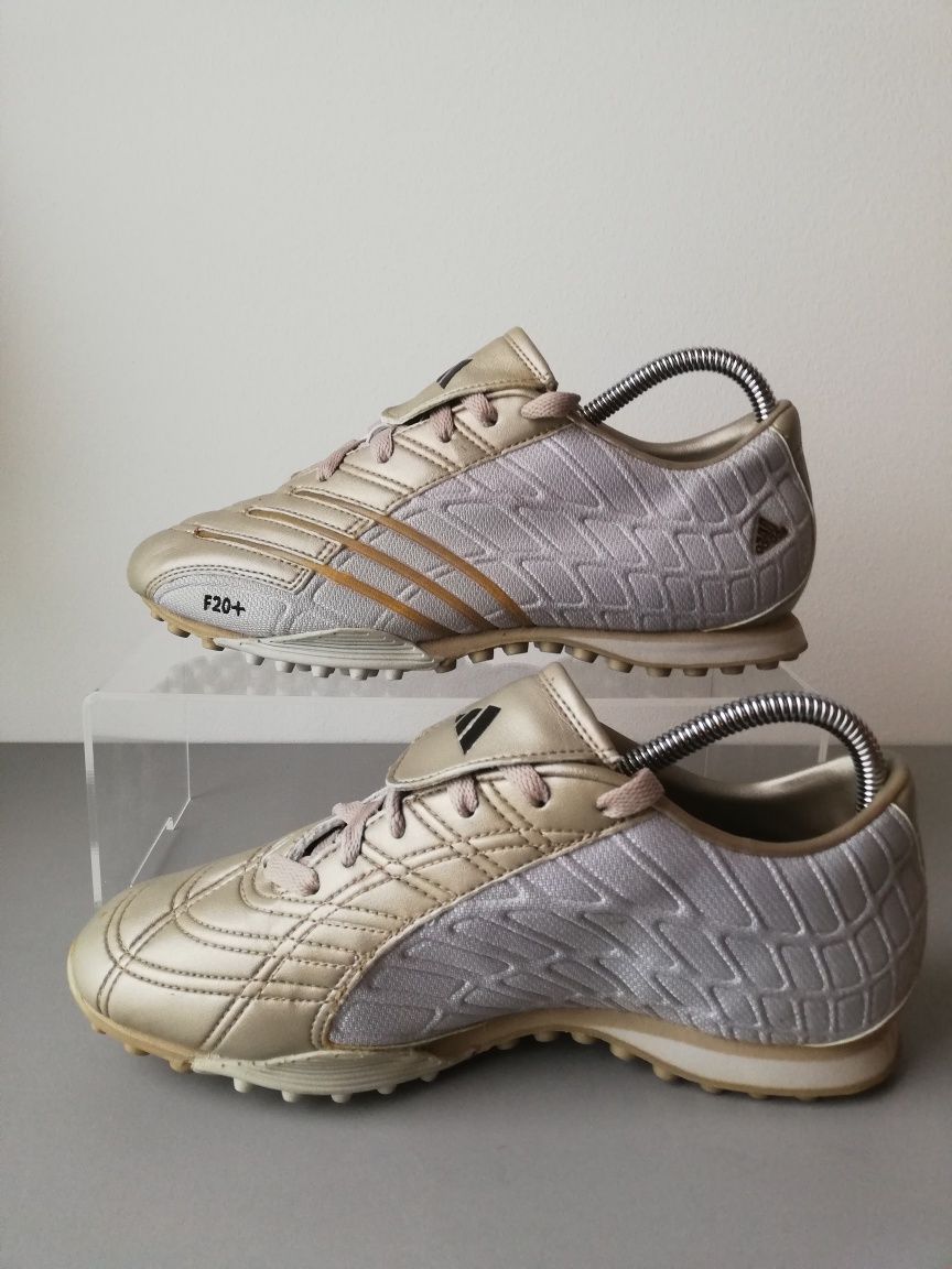 Adidas F20 buty piłkarskie rozmiar 39 • OLX.pl