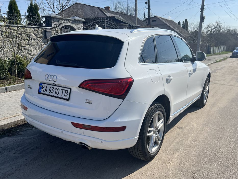 Продам Audi Q5 3.0 TDI