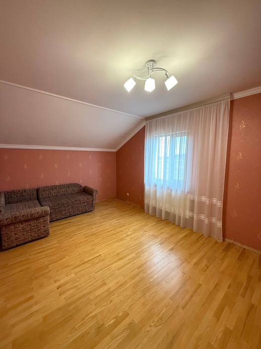 Продаж двоповерхового будинку .с.Забороль