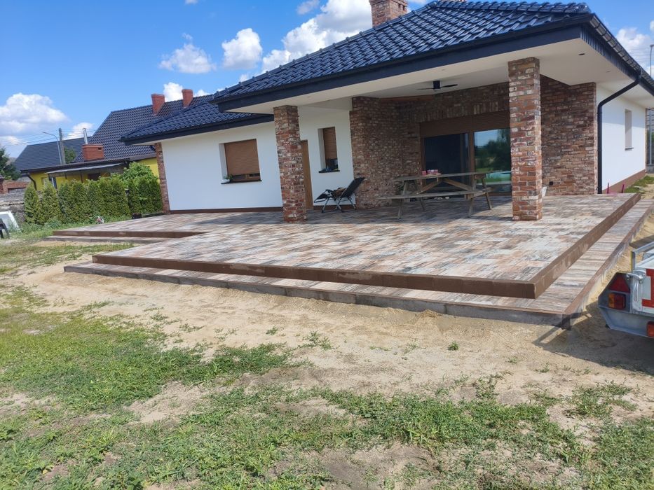 Układanie kostki brukowej