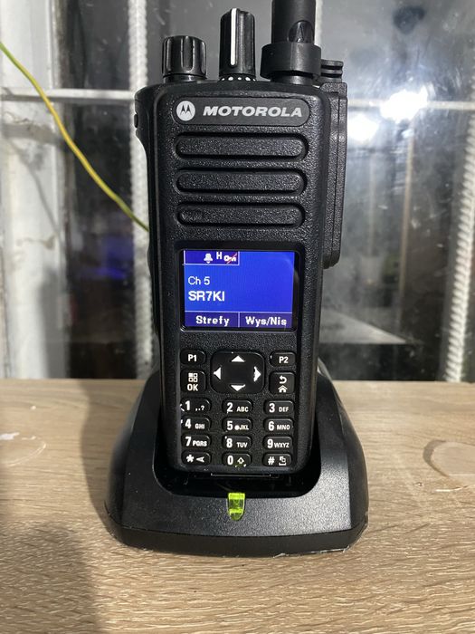 Radiotelefon Motorola DP4800 UHF