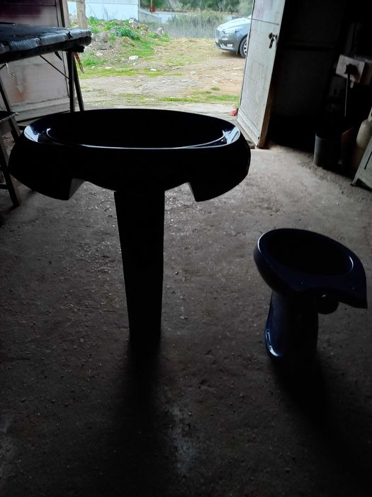 Vendo lavatório e sanita usado mas com pouco uso