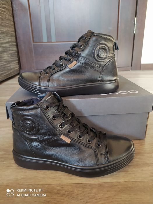 Ecco 35 36 ботинки на хлопчика весняні черевики високі кеди взуття есс