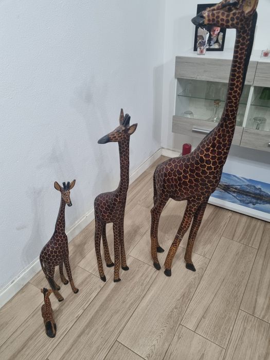 Coleção  girafas de madeira