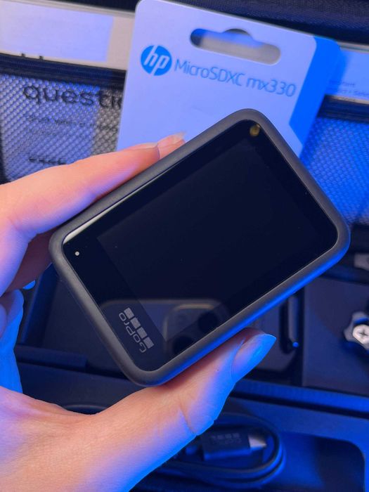 Екшн-камера GoPro Hero 13 в коробці