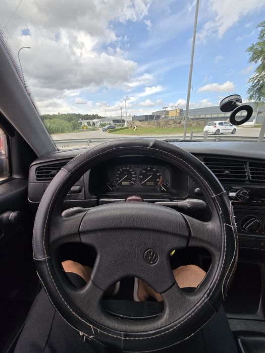 Volkswagen Golf 99