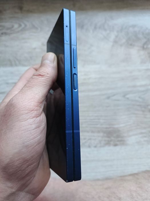 Samsung galaxy z fold 6