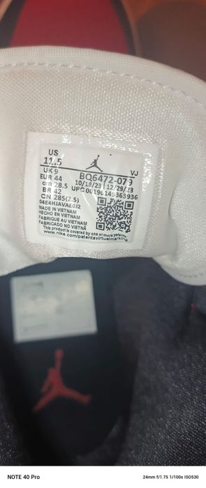 Nike jordan 1            .