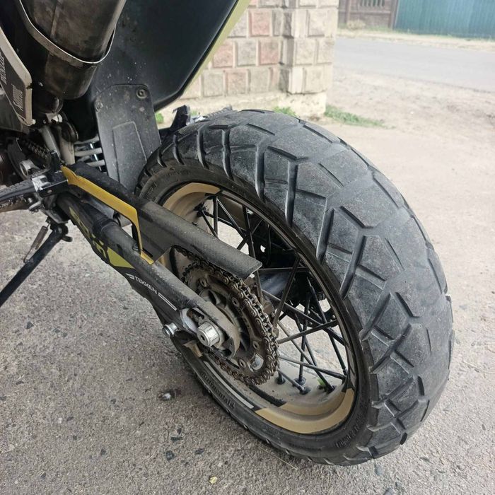 Supermoto Husgvarna 701, обмін на БМВ Є39