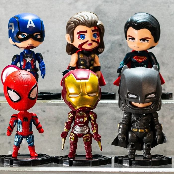 Zestaw 6szt. Figurki marvel avengers kolekcjonerskie na tort, nowe