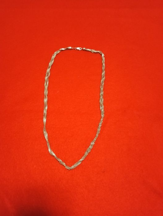 Серебряная цепочка женская.