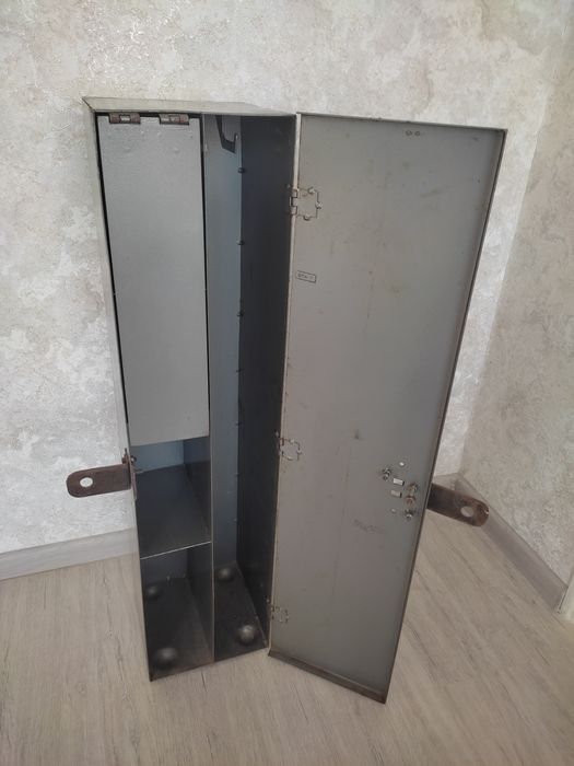 Сейф збройовий (оружейный).