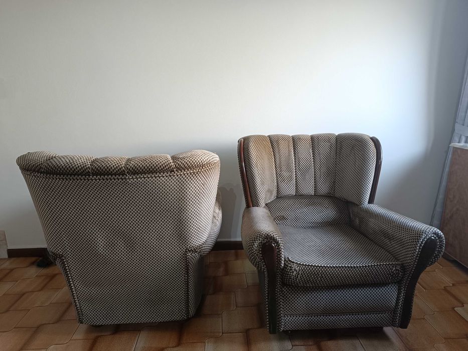 Sofá Cama com 2 cadeirões