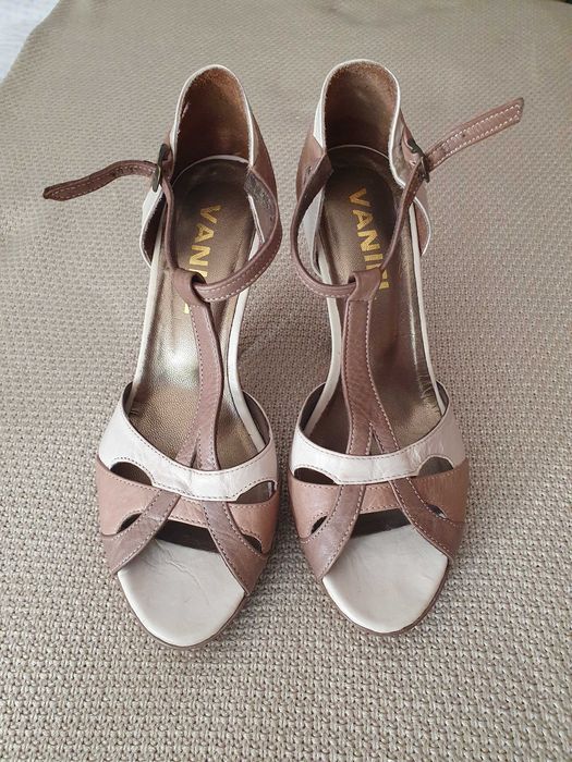 Sapatos abertos vaniel