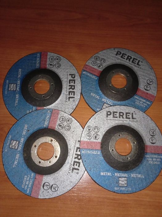 Discos para rebarbadora (4x) da Perel para metal