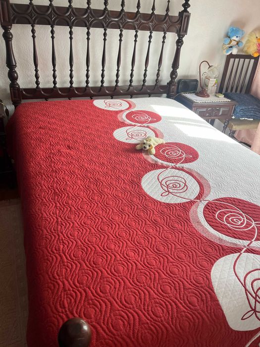 Mobília de Quarto completa em óptimo estado