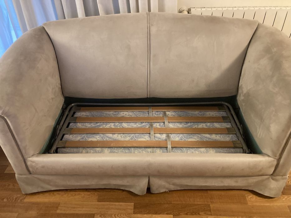 Sofá-cama de camurça