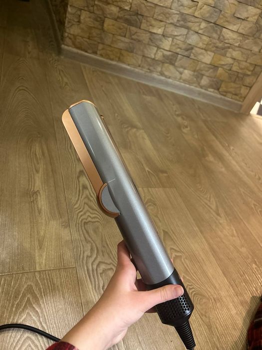 Dyson Airstrait/фен Дайсон