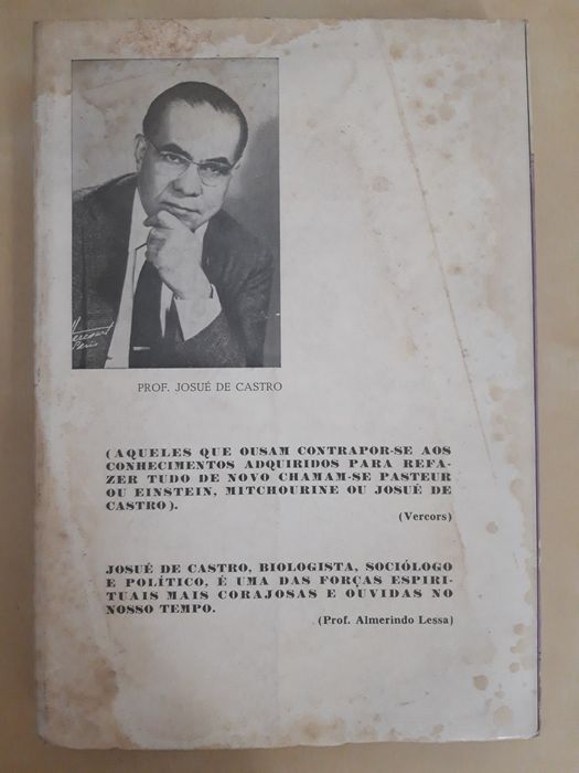 Ensaios de Biologia Social