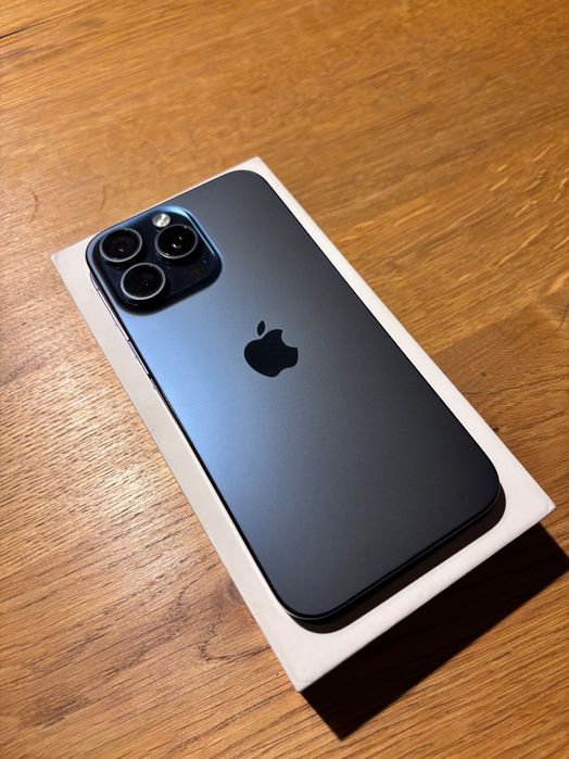 iPhone 15 pro max, stan idealny, titanium blue 256gb, bateria 86%