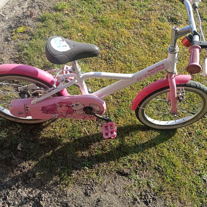 Sprzedam rower  btwin 16 .