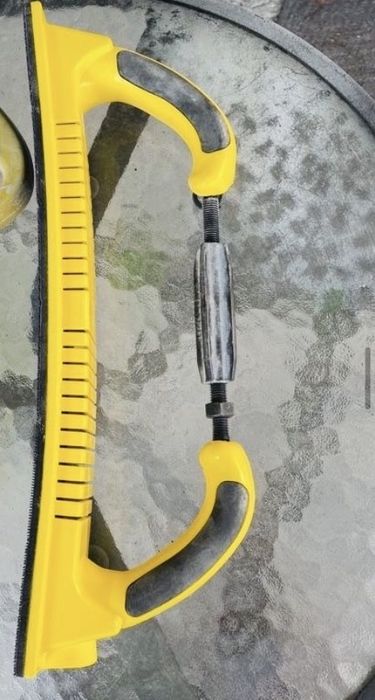 Продам рубанок шліфовальний брусок на ліпучці легкий міцний і зручний