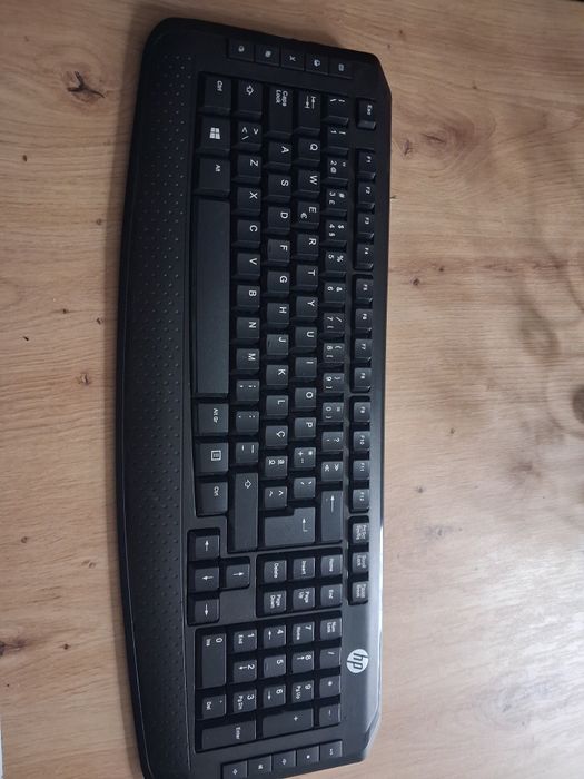 Teclado Sem Fios HP (Layout PT) + Recetor USB