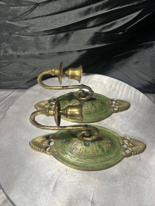 Zestaw świeczników wiszących – mosiądz emaliowany – dekoracja ścienna