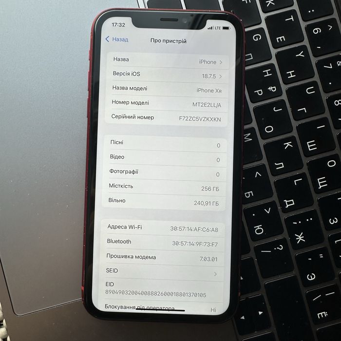 iPhone Xr 256gb Red 83%